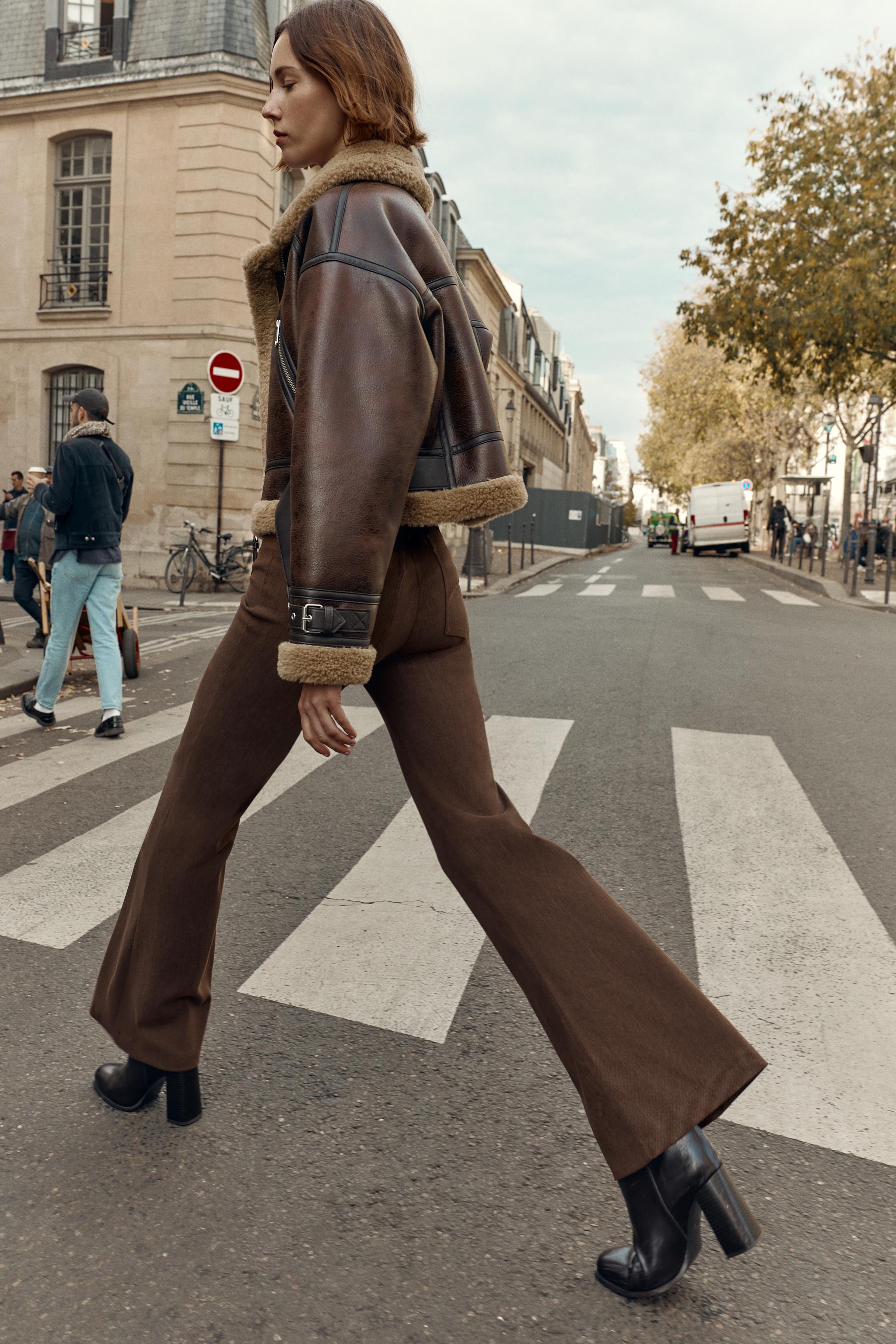 HIGH-WAISTED FLARE PANTS